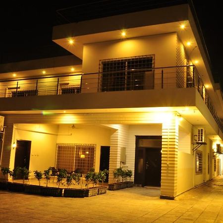 اسلام اباد Reina Boutique Hotel - G6/3 المظهر الخارجي الصورة