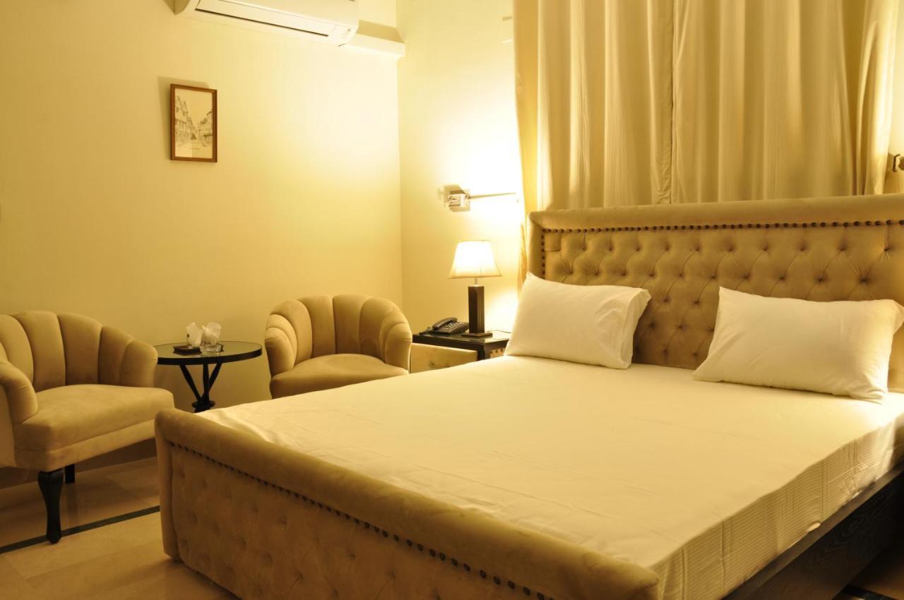 اسلام اباد Reina Boutique Hotel - G6/3 المظهر الخارجي الصورة